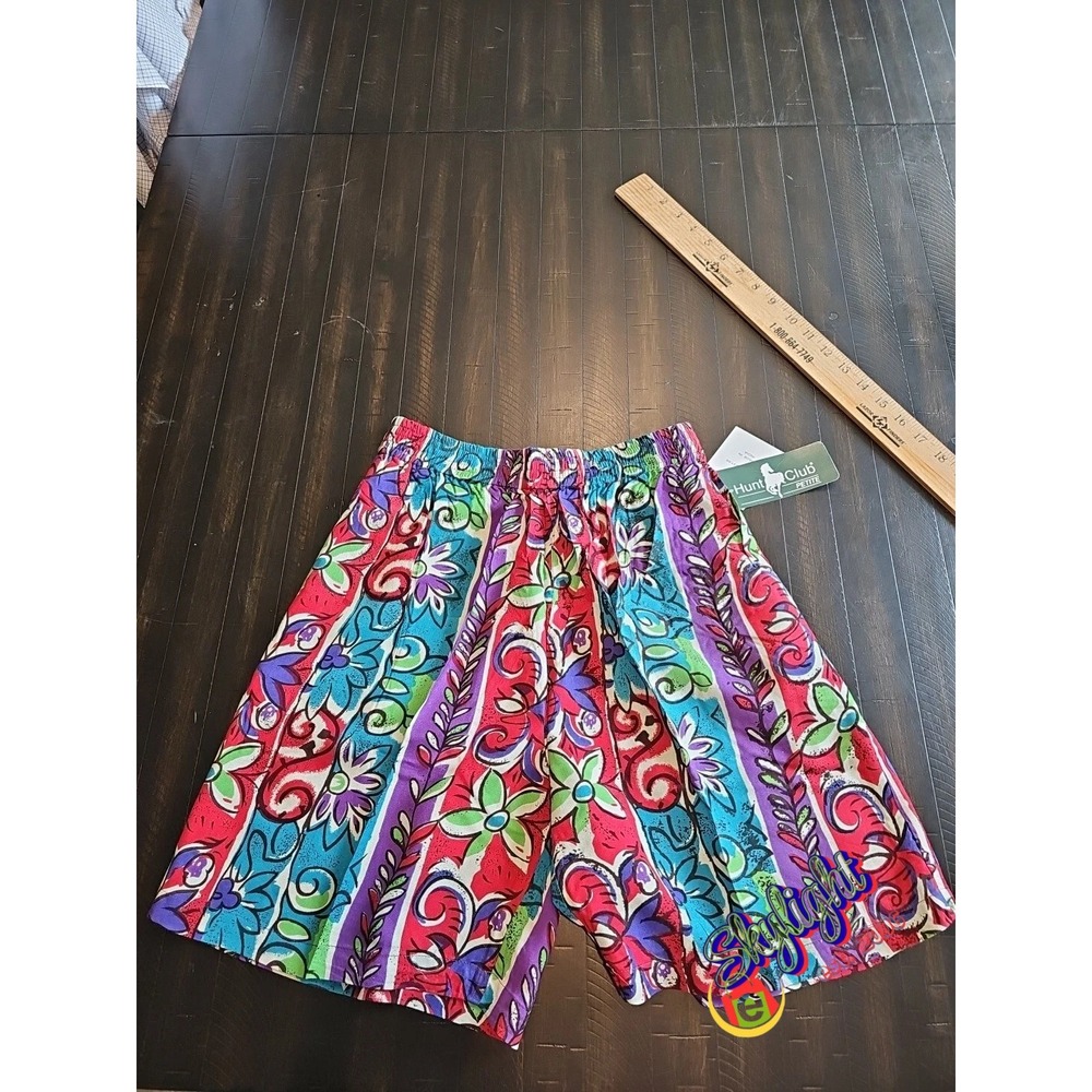 Hunt Club Women's Vtg Hawaiian Floral Rayon Shorts New Old Stock Size Medium